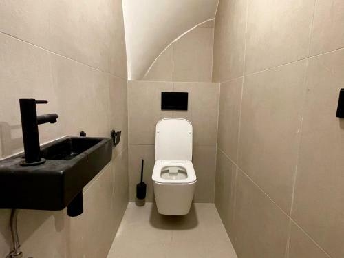 Beautiful Serviced Apartment