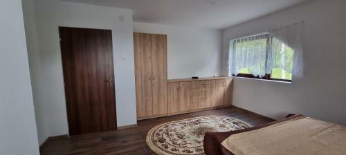 Hostal Karacsony Guest House