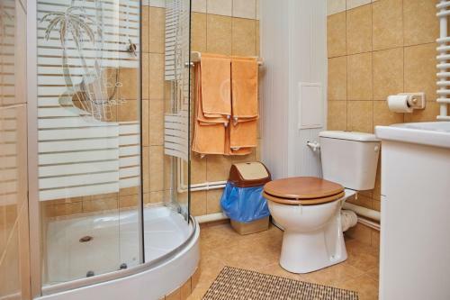 Hostal Pensiunea Col? Alb