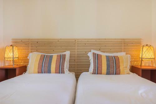Monte Estoril Train Station - Seaside Apartment