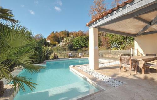 Holiday Home Av. Andre Gide