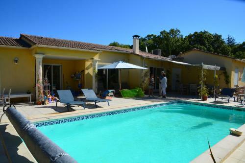 Hostal La Maison De Catherine Et Thierry