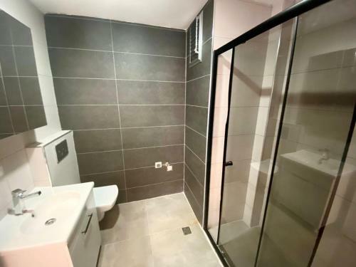 Lizbon Apartman?