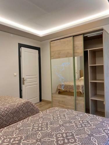 Lizbon Apartman?