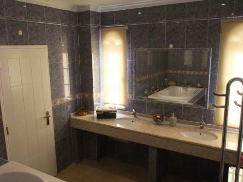 Black Hill Guest House