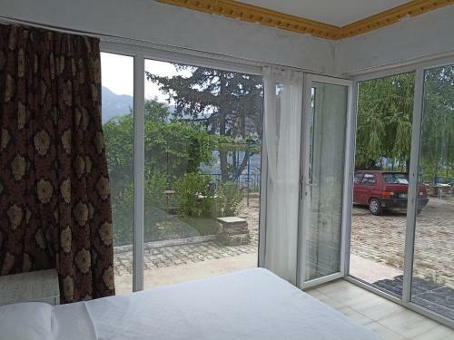 Tokg�z Hotel Restaurant