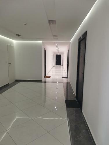 Christopher Apartment