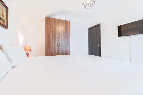 Diderot House