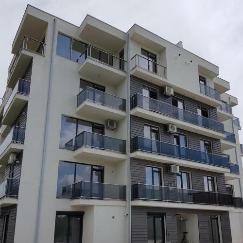 Ellendys Apartments