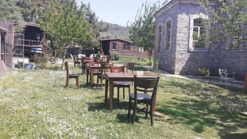 Hostal Emek Sanat Ev?