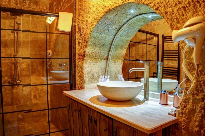 Dionysos Cave Cappadocia Hotel
