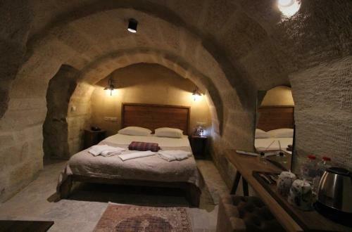 Feris Cave Hotel