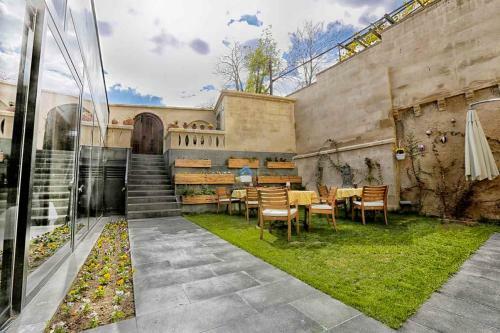 Sunak Cave Hotel