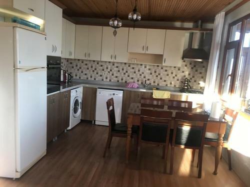 M�stakil K�y Evi