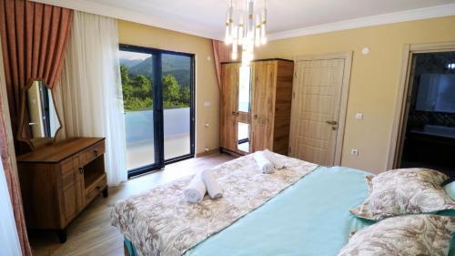 Luxury Nature Life Villa