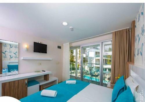 Hotel Clover Magic Altinkum Park