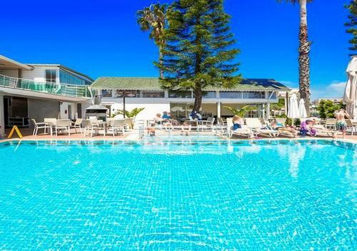 Hotel Clover Magic Altinkum Park