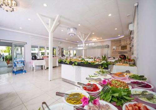 Hotel Clover Magic Altinkum Park