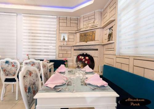 Hotel Clover Magic Altinkum Park