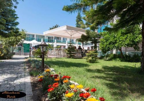 Hotel Clover Magic Altinkum Park