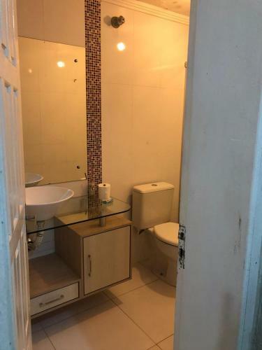 Apartamento Sobrado No Centro De Foz