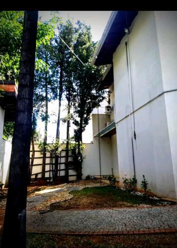 M?r!st? H0use Hostel Privativo Piscina Bairro Nobre