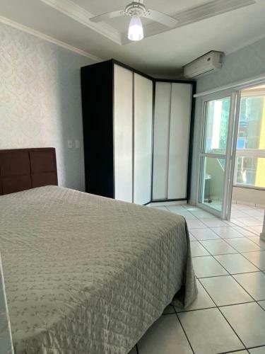 Apartamento A 15m Do Mar Em Itapema Meia Praia