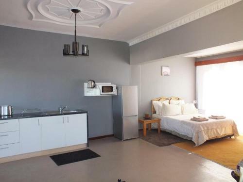 Hostal Aloha Africa Guest House @humewood Beachfront