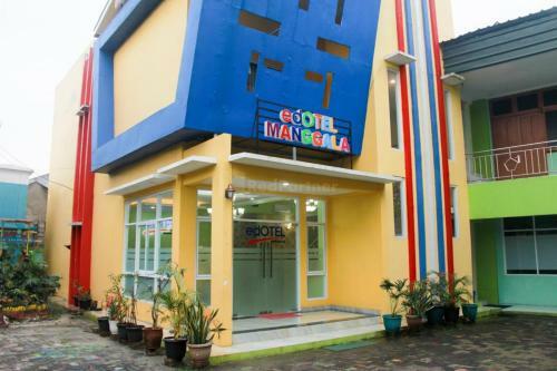 Hotel Edotel Manggala Syariah Redpartner