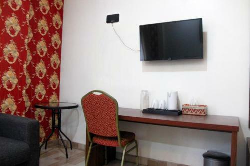 Hotel Edotel Manggala Syariah Redpartner