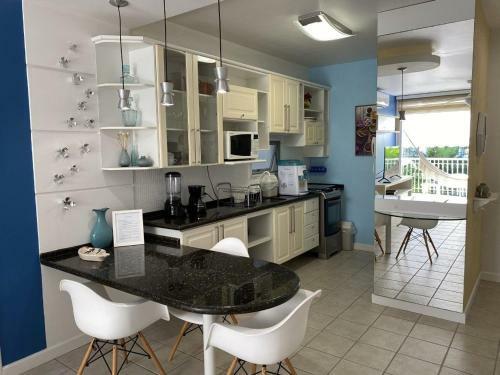 Apartamento Shiraz Jurere Florian�polis