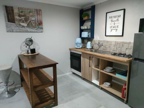 Apartamento The Travellers Inn, Short Road
