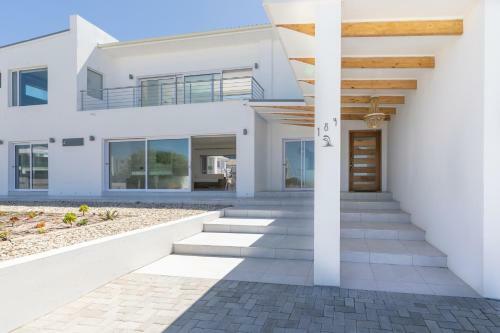 189 Casa Del Playa (3 Bedrooms)