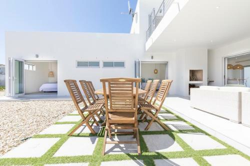 189 Casa Del Playa (3 Bedrooms)