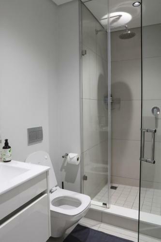5* Elegant Apartments@1103, Ellipse Waterfall, Midrand