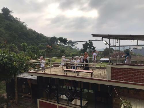 Villa Ayam Jago Ciwidey, Villa Di Ciwidey