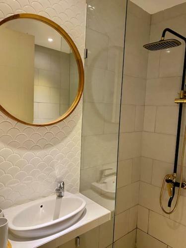 ?????? At Anderson Apartemen