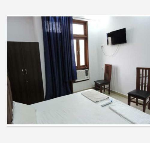 Oyo 89893 Rich Chair Hotel