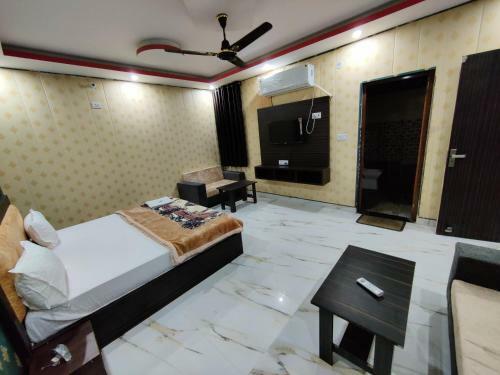 Hotel Sl Galaxy