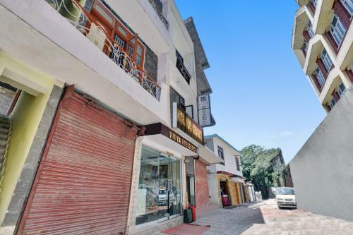 Capital O 90742 Hotel Vidya Residency