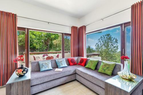 Villa Stayvista At Birds Eye View