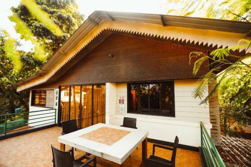 Lonavala Wood House 3bhk 5bhk 6bhk Villa