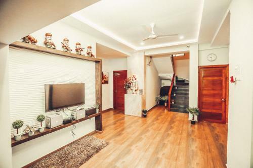 Lonavala Wood House 3bhk 5bhk 6bhk Villa