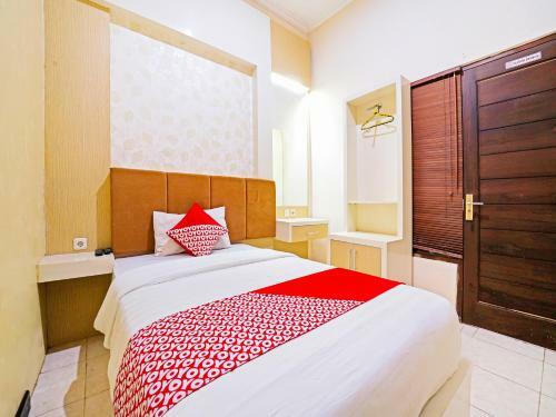 Hotel Oyo 91342 Tatti Inn