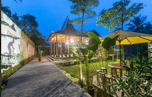 Villa Omah Nongko