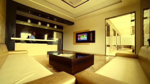 Love Kush Hotel