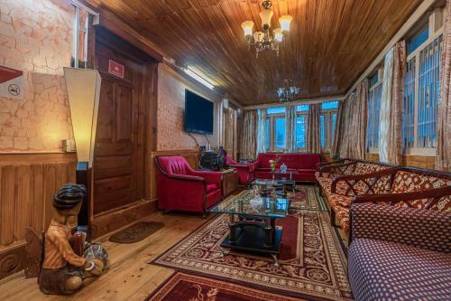 Villa Saffronstays Hardy's Hideaway