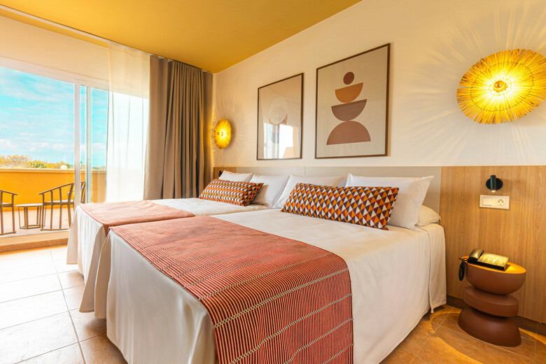Hotel Ohtels La Hacienda