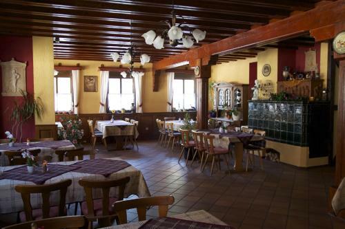Hotel Schwarzach Am Main