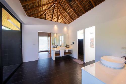 Little Paradise Villa - Your Slice Of Paradise!